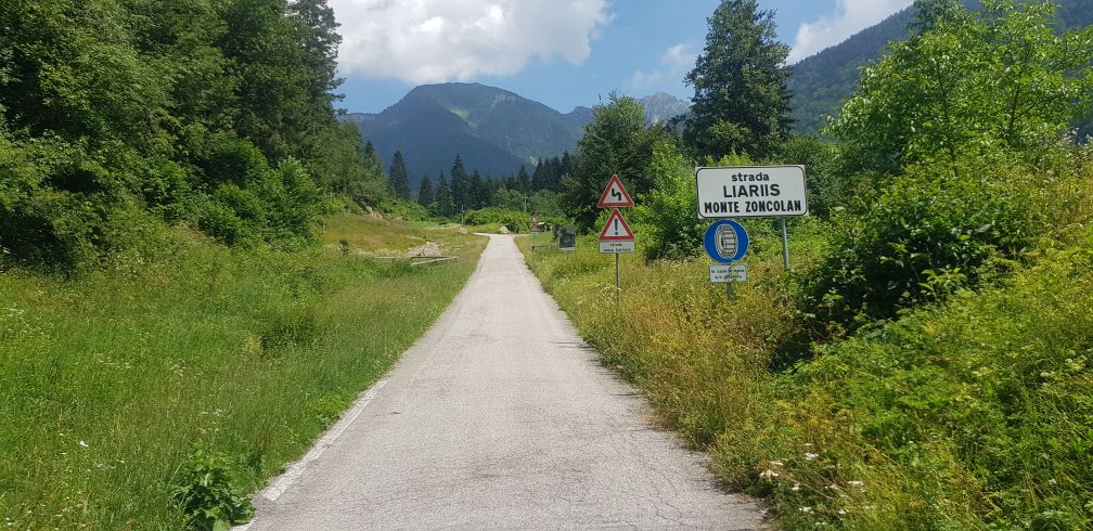 Monte Zoncolan strada Liariis bord